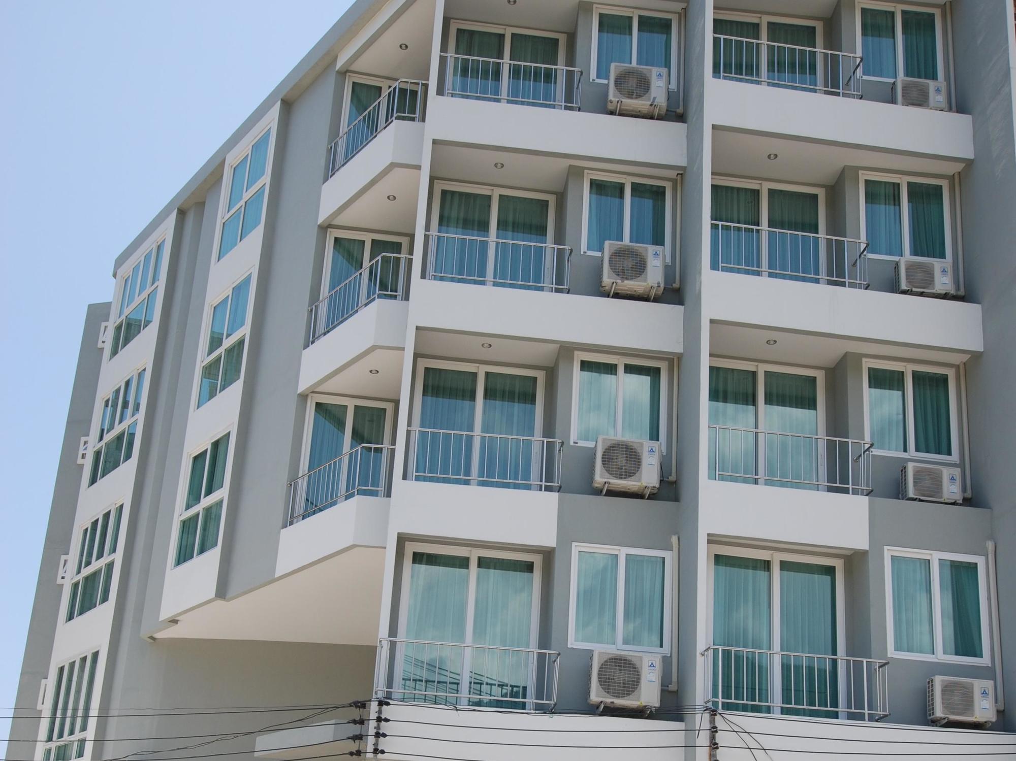 Paksaa Boutique Hotel Patong Exterior photo