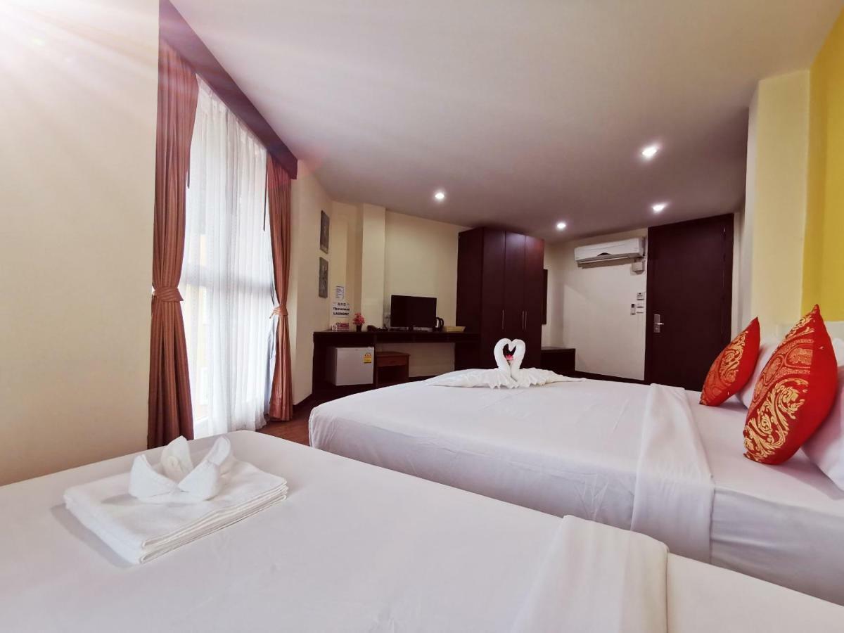 Paksaa Boutique Hotel Patong Exterior photo