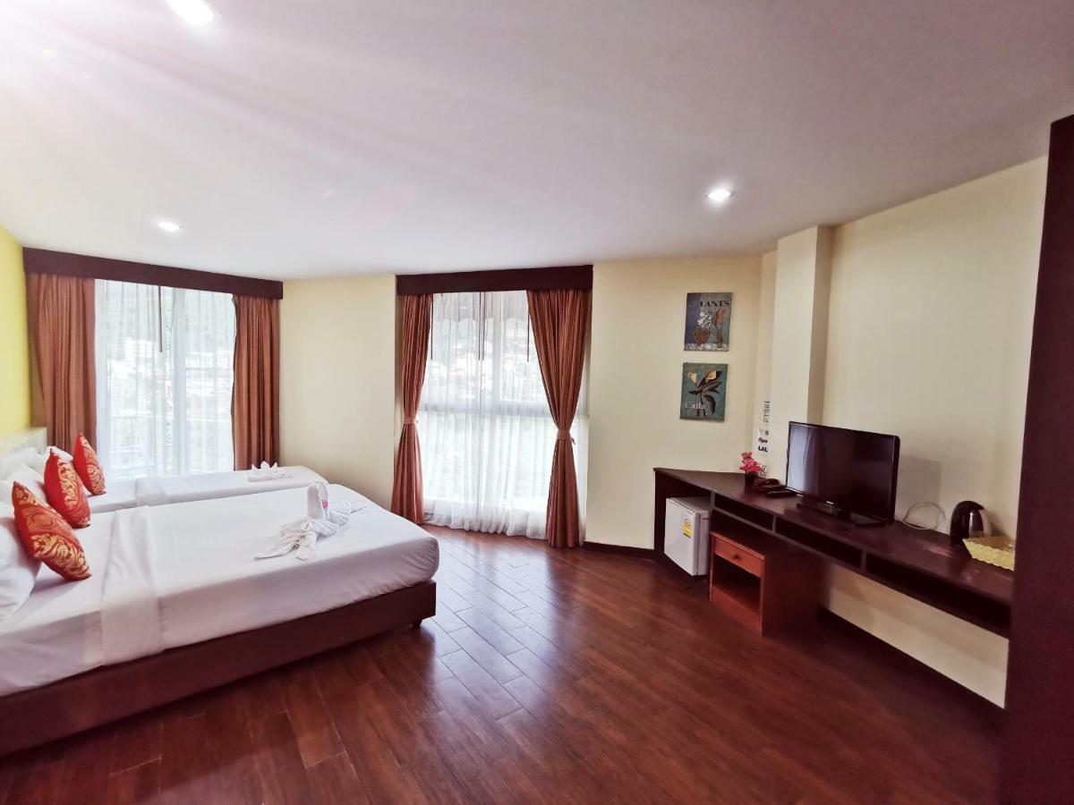 Paksaa Boutique Hotel Patong Exterior photo
